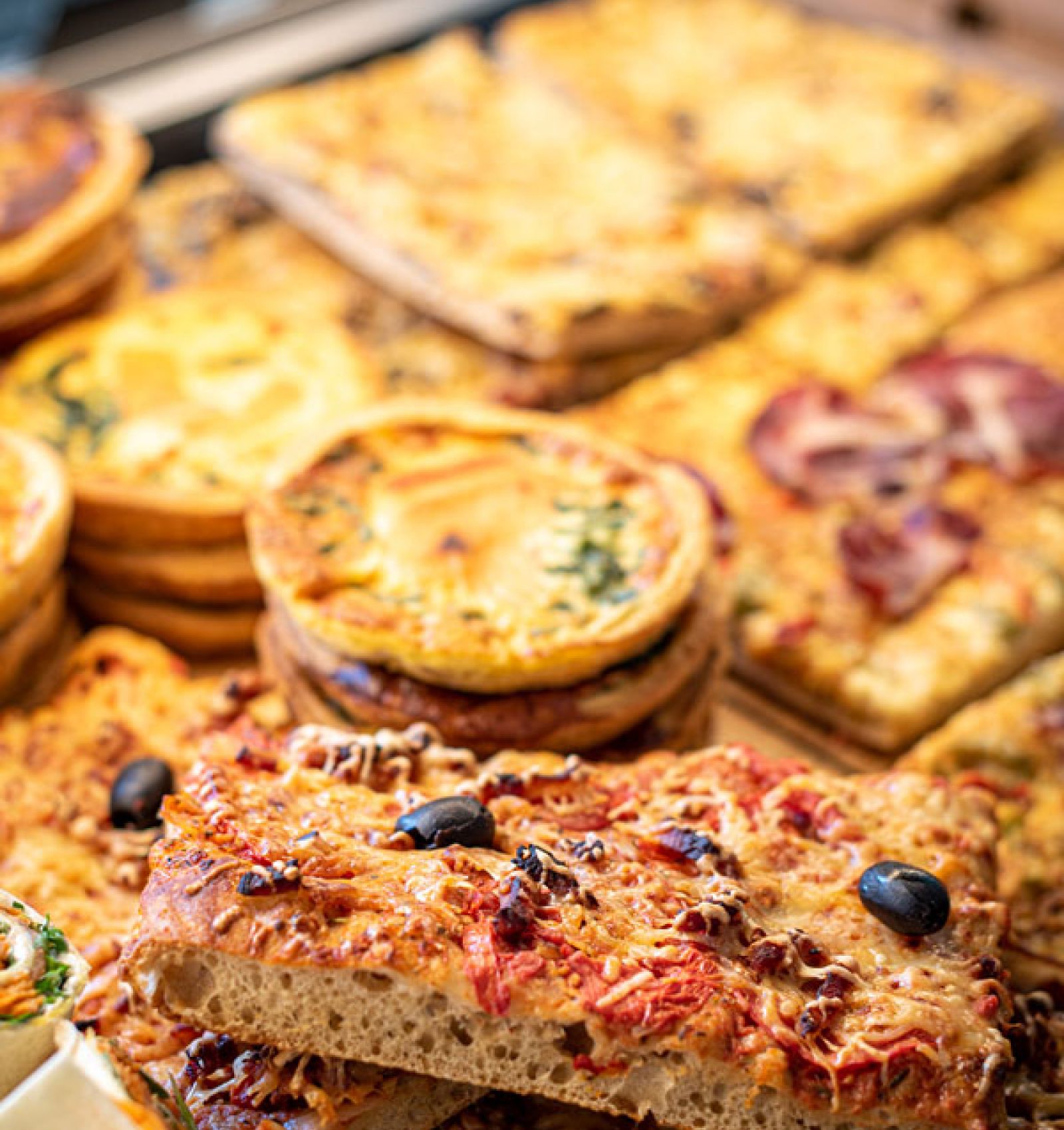 déjeuner, pizza et quiche