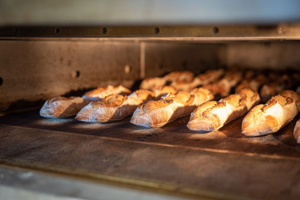 Baguettes dans le four